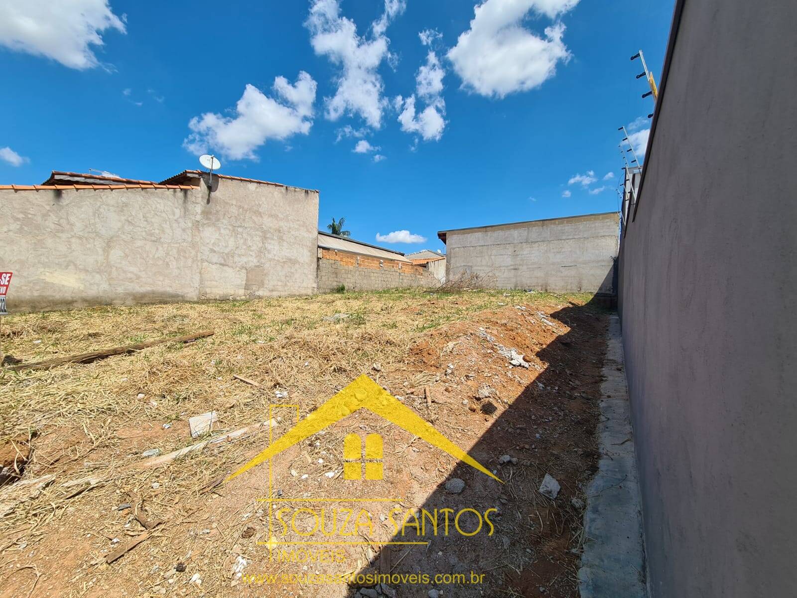 LOTE NA AVENIDA DO BAIRRO VERGANI
