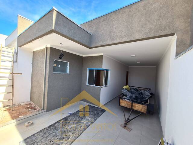 #534 - Casa para Venda em Pouso Alegre - MG