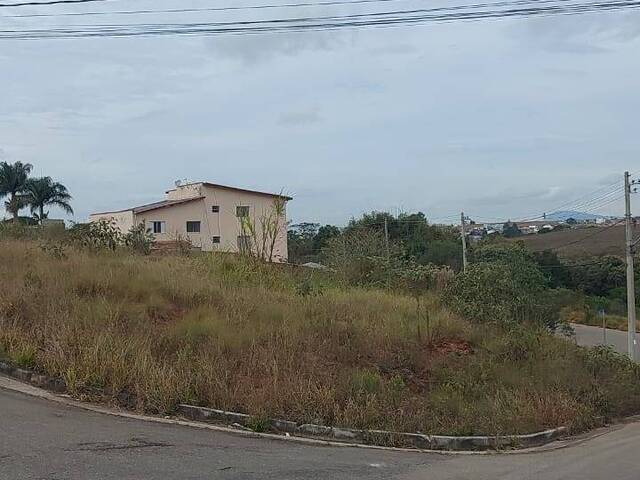#596 - Terreno para Venda em Pouso Alegre - MG