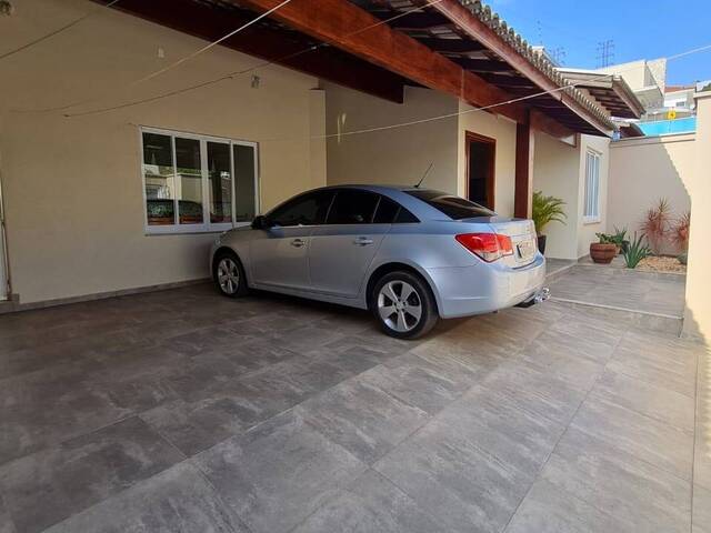 #631 - Casa para Venda em Pouso Alegre - MG