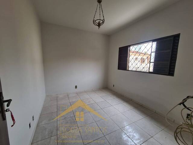 Casa para Venda em Pouso Alegre - 4