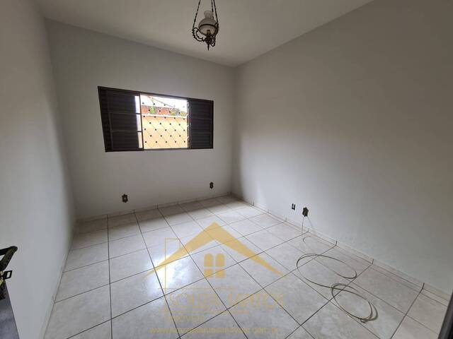 #678 - Casa para Venda em Pouso Alegre - MG