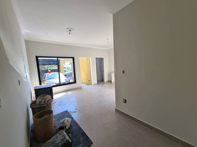 #721 - Casa para Venda em Pouso Alegre - MG