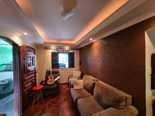 #749 - Casa para Venda em Pouso Alegre - MG