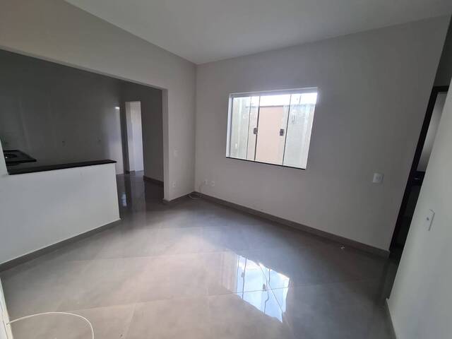 #525 - Apartamento para Venda em Pouso Alegre - MG