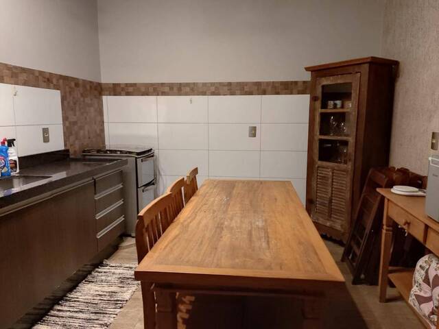 #836 - Apartamento para Venda em Pouso Alegre - MG