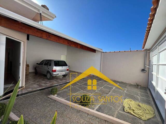 #850 - Casa para Venda em Pouso Alegre - MG