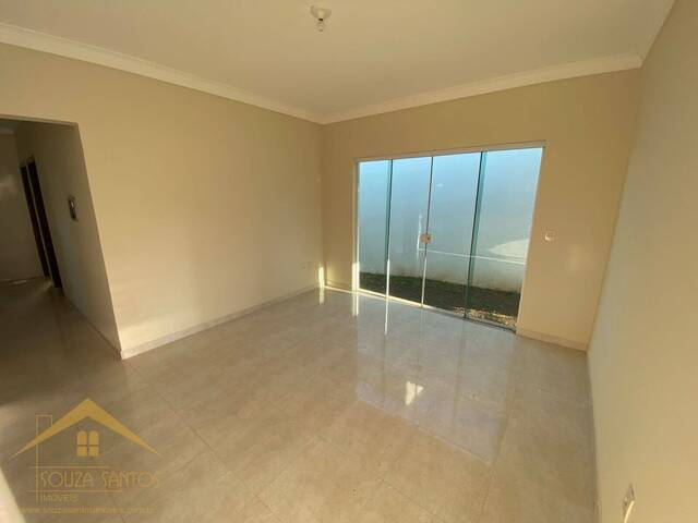 #758 - Casa para Venda em Pouso Alegre - MG