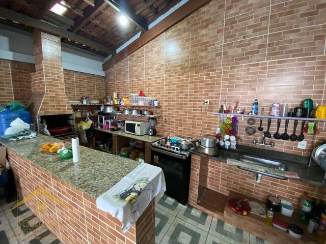 #900 - Casa para Venda em Pouso Alegre - MG