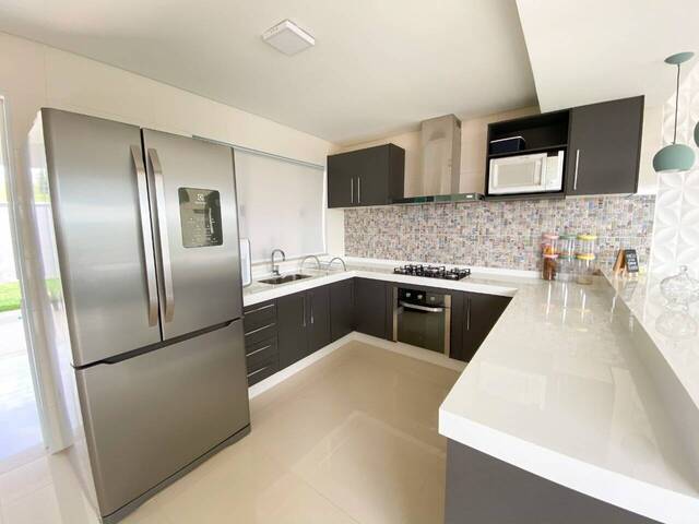 #955 - Casa para Venda em Pouso Alegre - MG