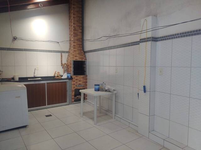 #964 - Casa para Venda em Pouso Alegre - MG