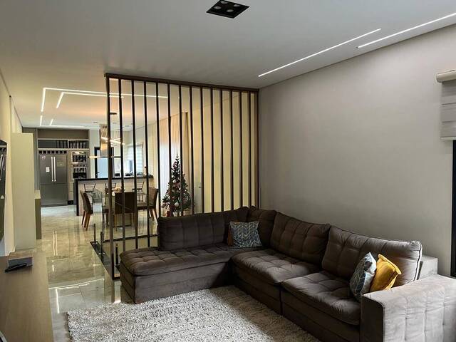 Casa para Venda em Pouso Alegre - 3