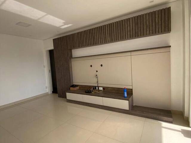 #1029 - Apartamento para Venda em Pouso Alegre - MG