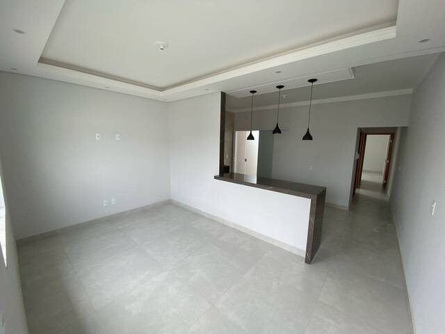 #800 - Casa para Venda em Pouso Alegre - MG