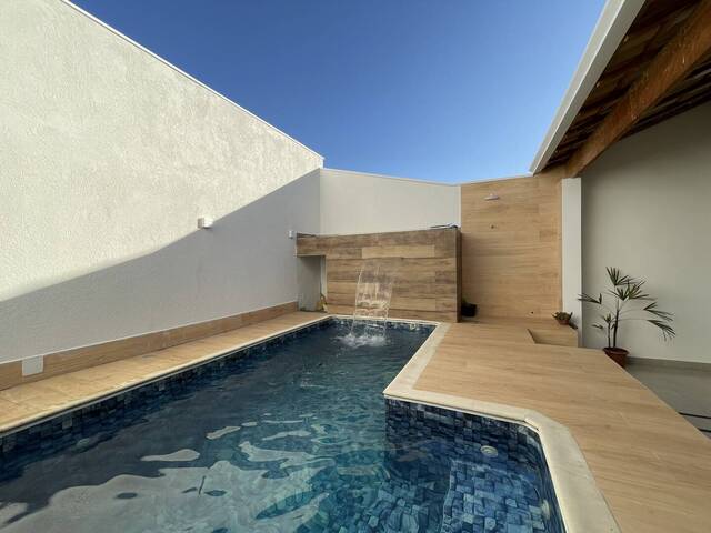 #1122 - Casa para Venda em Pouso Alegre - MG