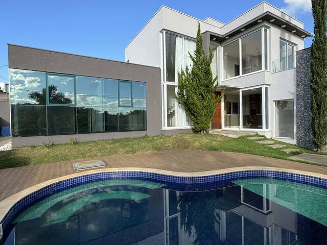 #1142 - Casa para Venda em Pouso Alegre - MG