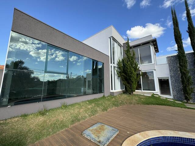 #1142 - Casa para Venda em Pouso Alegre - MG
