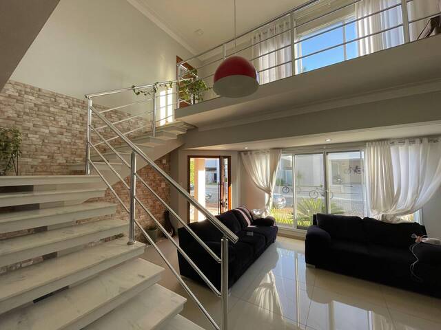 #1189 - Casa para Venda em Pouso Alegre - MG