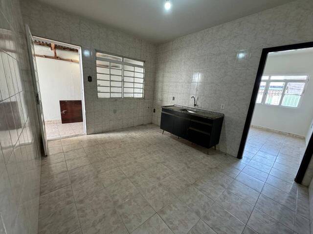 #1226 - Casa para Venda em Pouso Alegre - MG
