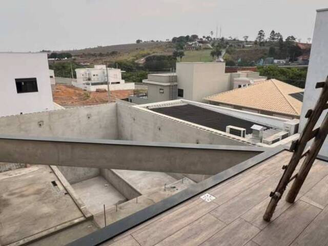 #1268 - Casa para Venda em Pouso Alegre - MG