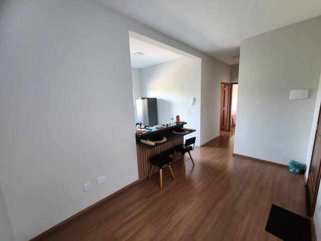 #1265 - Apartamento para Venda em Pouso Alegre - MG