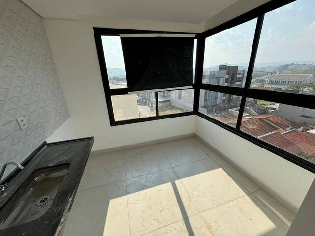 Apartamento para Venda em Pouso Alegre - 4