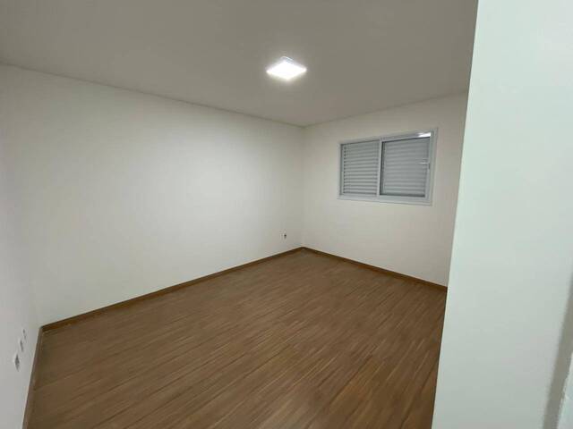 Apartamento para Venda em Pouso Alegre - 4