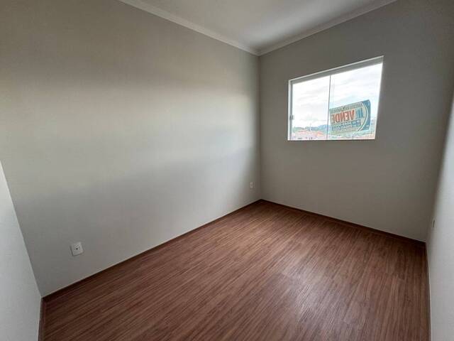 Apartamento para Venda em Pouso Alegre - 4