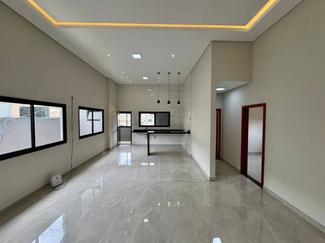 #1274 - Casa para Venda em Pouso Alegre - MG