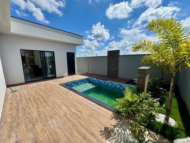 #1003 - Casa para Venda em Pouso Alegre - MG