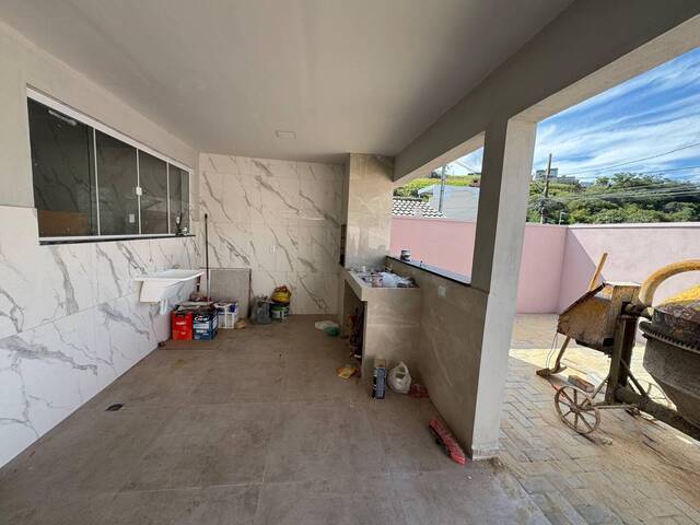 #1488 - Casa para Venda em Pouso Alegre - MG - 1