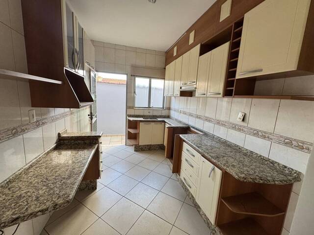 #1489 - Casa para Venda em Pouso Alegre - MG - 1
