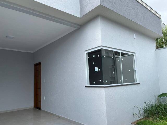 #1490 - Casa para Venda em Pouso Alegre - MG - 1