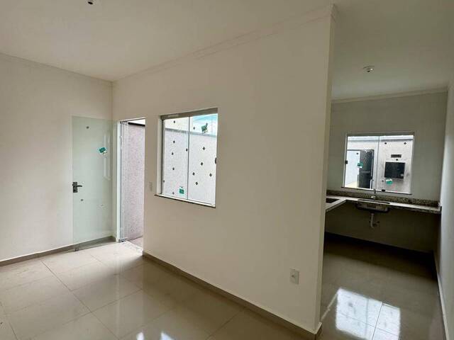 #935 - Casa para Venda em Pouso Alegre - MG