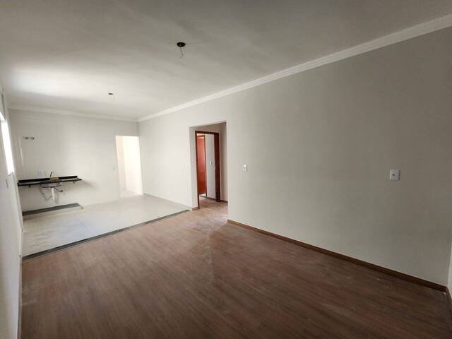 #1228 - Apartamento para Venda em Pouso Alegre - MG