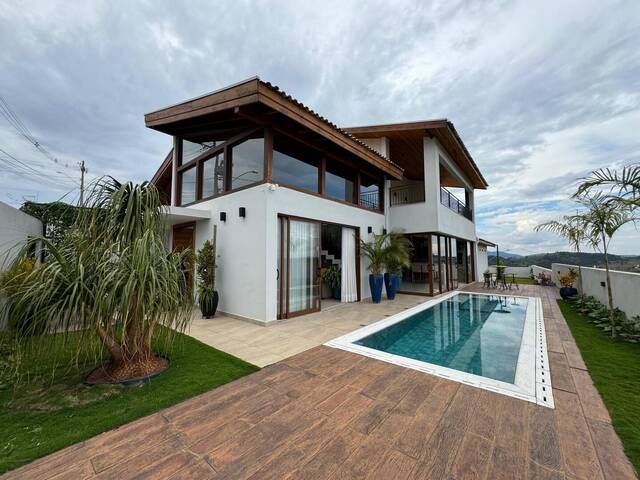 #1504 - Casa para Venda em Pouso Alegre - MG - 1