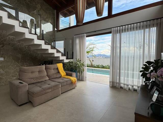 #1504 - Casa para Venda em Pouso Alegre - MG - 3