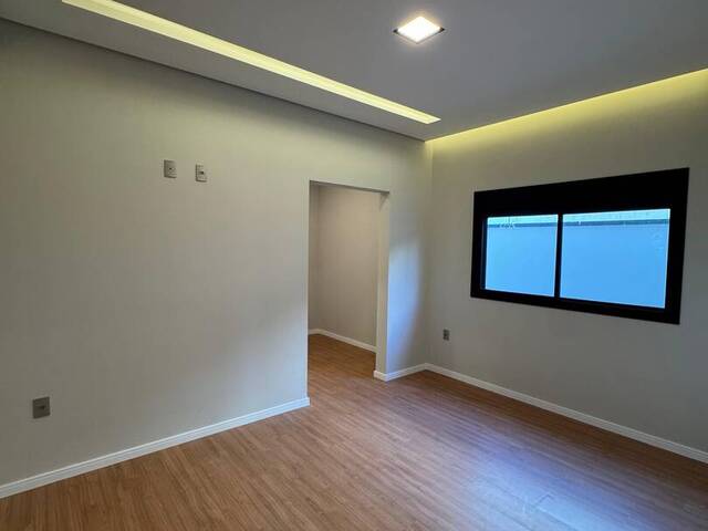 #1524 - Casa para Venda em Pouso Alegre - MG - 2
