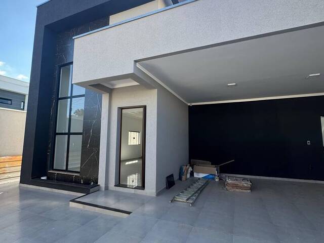 #1526 - Casa para Venda em Pouso Alegre - MG - 1