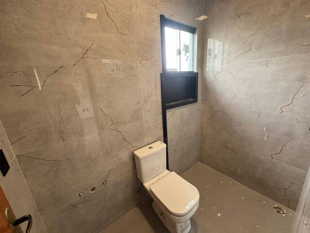 #1527 - Casa para Venda em Pouso Alegre - MG - 2