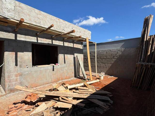 #1541 - Casa para Venda em Pouso Alegre - MG - 2