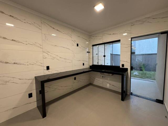 #1527 - Casa para Venda em Pouso Alegre - MG - 3