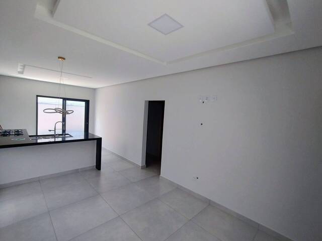 #1559 - Casa para Venda em Pouso Alegre - MG