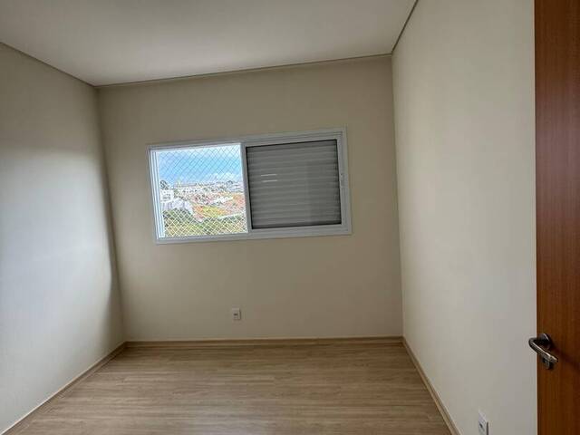 #1562 - Apartamento para Venda em Pouso Alegre - MG - 2