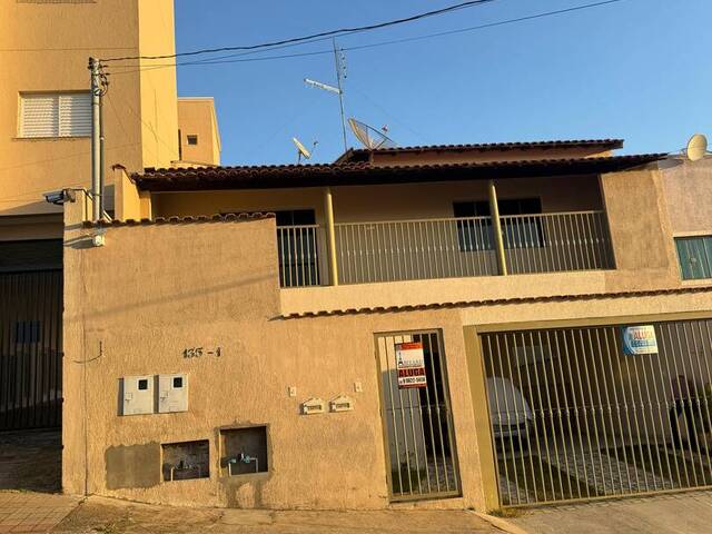 #1572 - Casa para Venda em Pouso Alegre - MG - 1