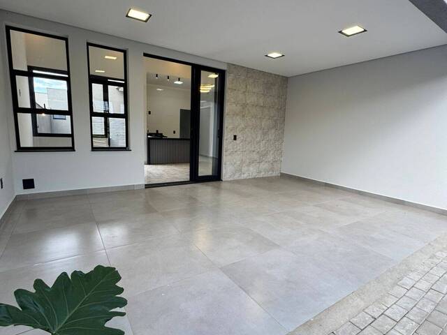 #1579 - Casa para Venda em Pouso Alegre - MG - 1