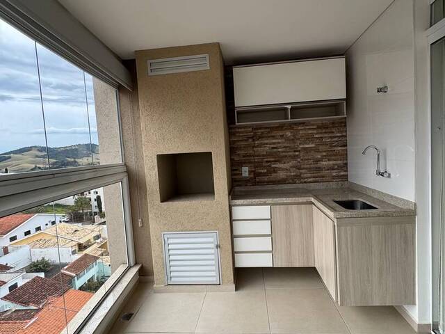 #1596 - Apartamento para Venda em Pouso Alegre - MG - 1