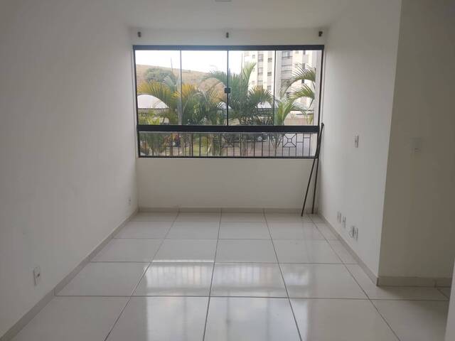 #1600 - Apartamento para Venda em Pouso Alegre - MG - 2
