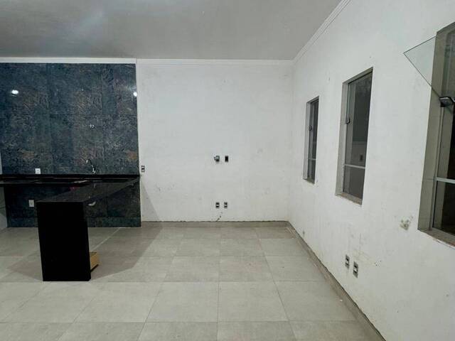 #1472 - Casa para Venda em Congonhal - MG - 3