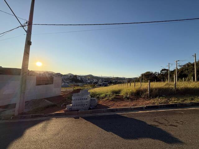 #1628 - Terreno para Venda em Pouso Alegre - MG
